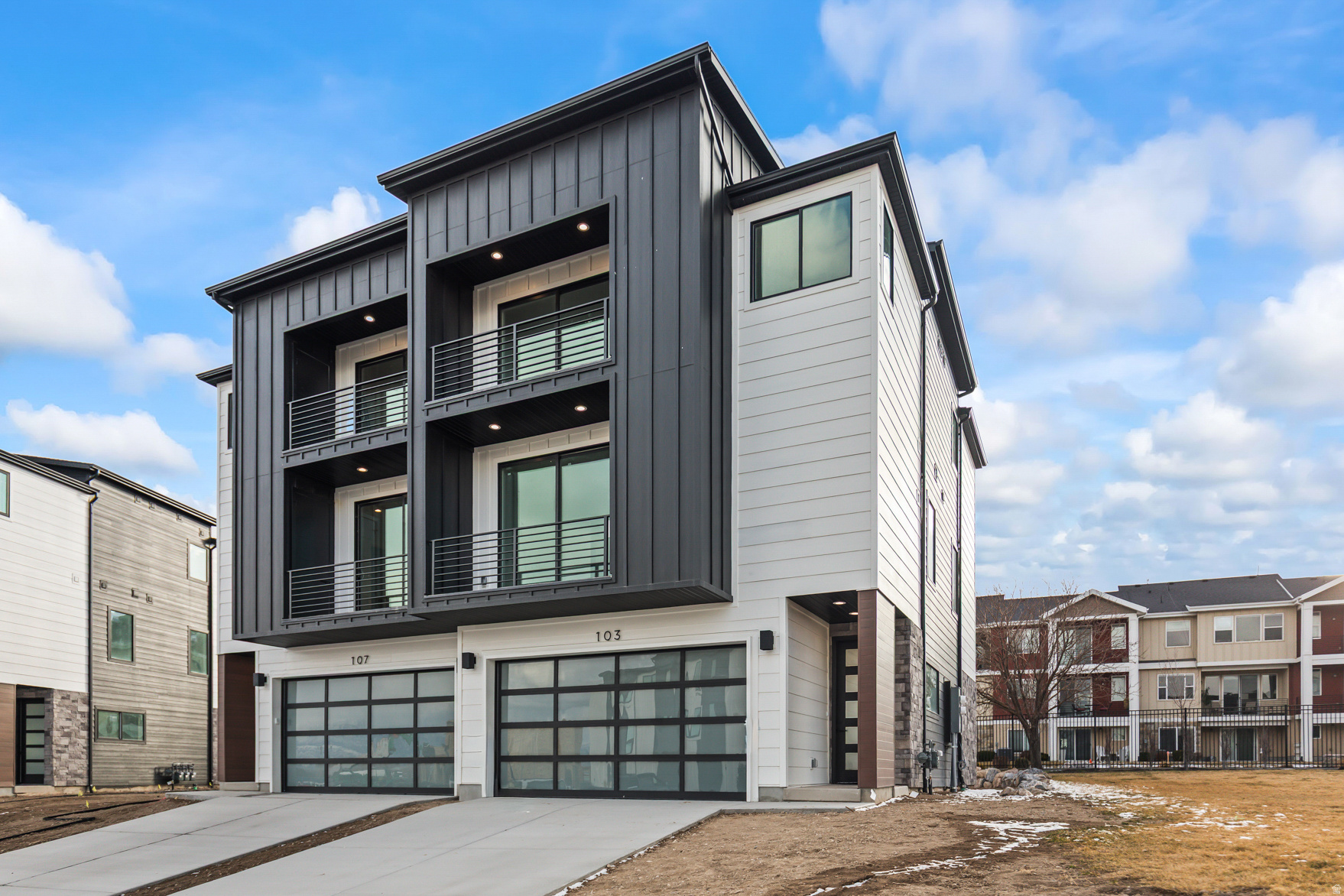 107 Palmer Ln Saratoga Springs UT — front exterior, new construction home